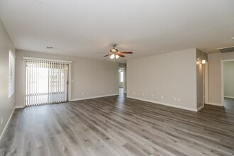 4340 W Alta Vista Rd in Phoenix, AZ - Building Photo - Building Photo