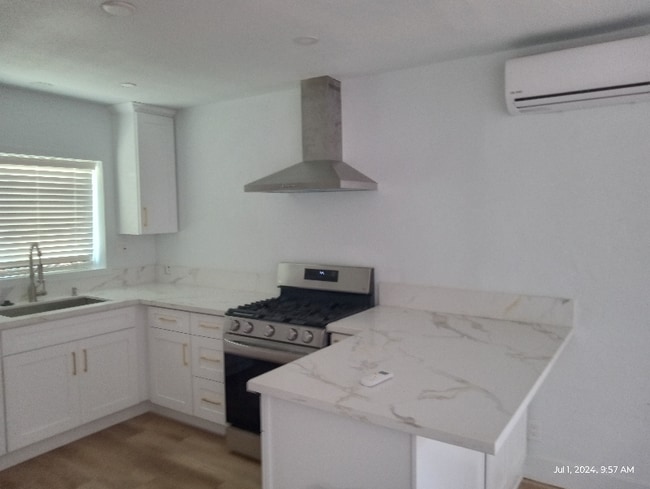 property at 10904 Lillian Ln