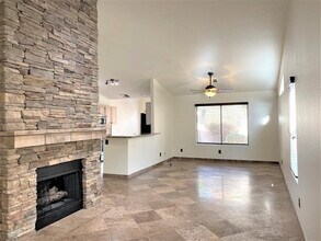 10358 E Davenport Dr in Scottsdale, AZ - Building Photo - Building Photo