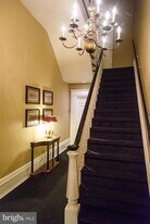 1927 Spruce St in Philadelphia, PA - Building Photo