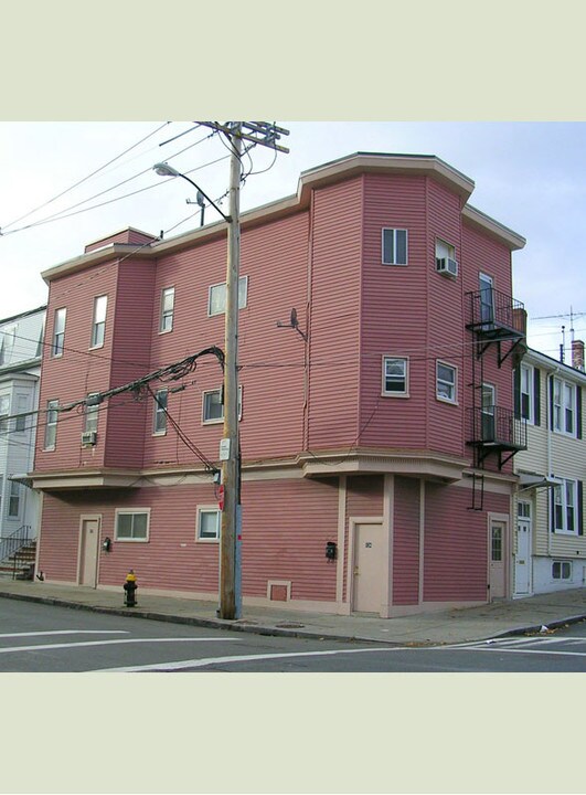 116 Brooks St in Boston, MA - Foto de edificio