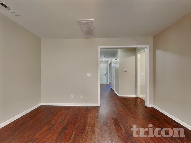 4053 Laurel Glen Dr in Raleigh, NC - Building Photo - Building Photo