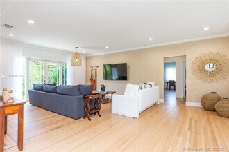 501 SW 19th Rd in Miami, FL - Building Photo - Building Photo