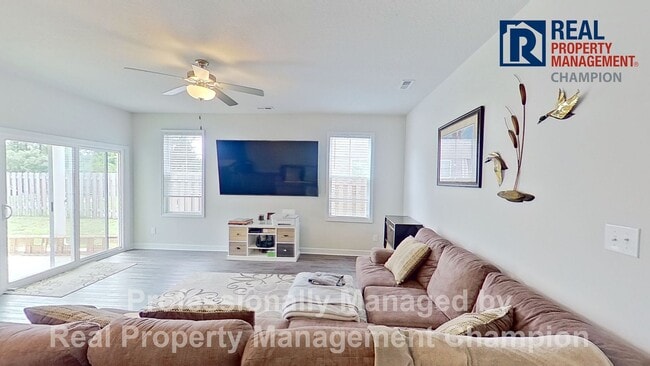 266 Currituck Dr in Holly Ridge, NC - Building Photo - Building Photo