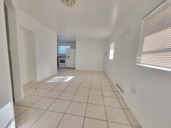 4547 SE Binnacle Way-Unit -4 in Stuart, FL - Building Photo - Building Photo