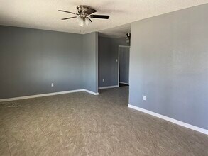 8137 Staghorn Dr in El Paso, TX - Building Photo - Building Photo