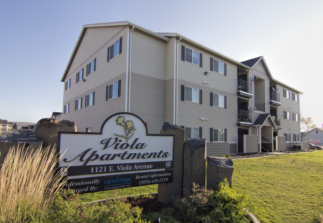 Viola Apartments in Yakima, WA - Building Photo