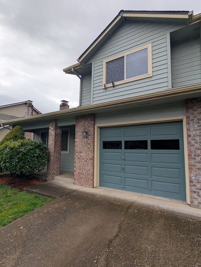 196 62nd Pl in Springfield, OR - Building Photo - Building Photo