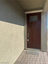 7490 Lush Oasis Ave. in Las Vegas, NV - Building Photo - Building Photo