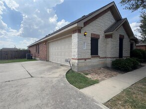 18612 William Anderson Dr in Pflugerville, TX - Building Photo - Building Photo