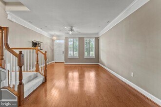 5916 Talbot Dr in Ellicott City, MD - Building Photo - Building Photo