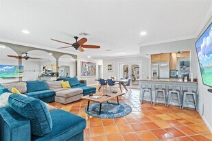 1424 Nautilus Is in Dania Beach, FL - Building Photo