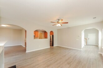 16 Cottage Trce in Cartersville, GA - Foto de edificio - Building Photo