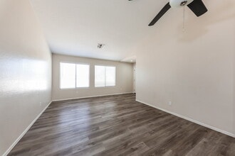 2609 N 107th Ln in Avondale, AZ - Building Photo - Building Photo