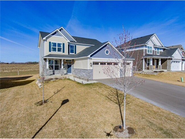 1574 Edgebrook Ln in Carver, MN - Building Photo - Building Photo