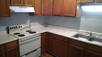 62 King St, Unit 64 in Burlington, VT - Foto de edificio - Building Photo