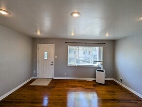3255 Clayton St in Denver, CO - Building Photo - Building Photo