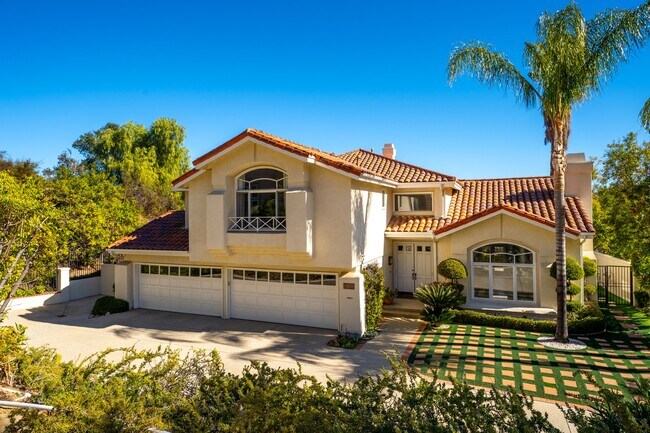 property at 3771 Paseo Primario