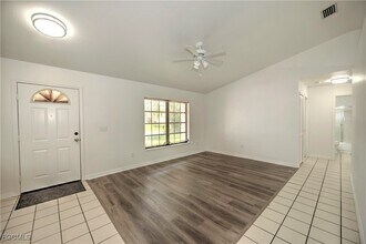 1402 SW 1st Ave in Cape Coral, FL - Building Photo - Building Photo