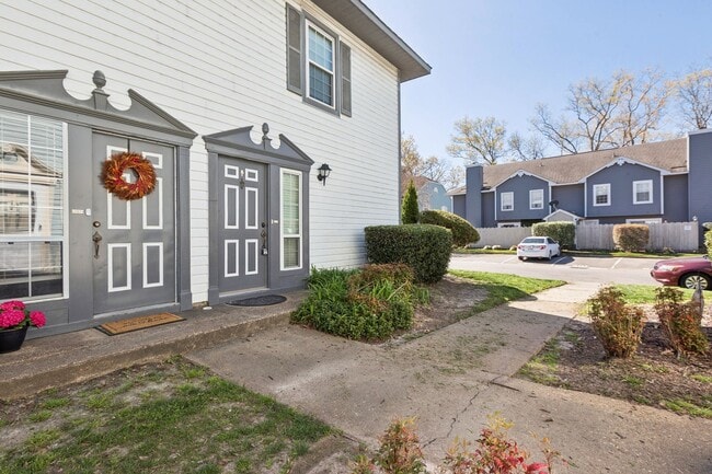 285 Ferdinand Cir in Virginia Beach, VA - Building Photo - Building Photo