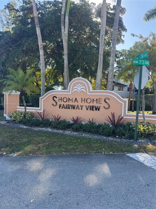 7250 NW 177th St in Hialeah, FL - Building Photo