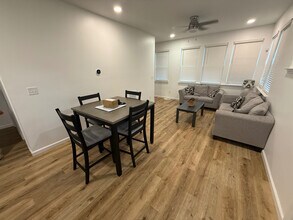 Room in Duplex on S Alston Ave in Durham, NC - Building Photo - Building Photo