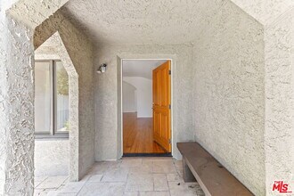 2148 Veteran Ave in Los Angeles, CA - Building Photo - Building Photo