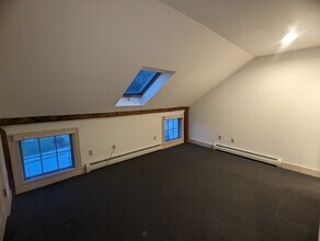 400 South St, Unit 2 in Bennington, VT - Building Photo - Building Photo