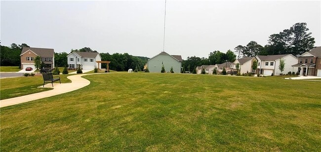 property at 456 Silverleaf Trl