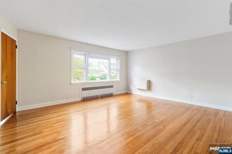 99 Spencer Ave in Clifton, NJ - Building Photo - Building Photo