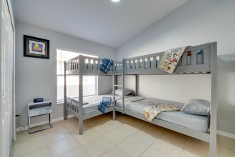 532 Viola Dr in Davenport, FL - Building Photo - Building Photo