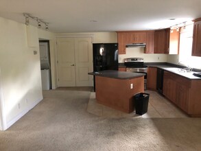1925 Logan Ave S in Salt Lake City, UT - Building Photo - Building Photo