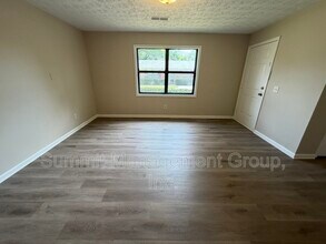 1035 Eastview Rd NE in Conyers, GA - Building Photo - Building Photo