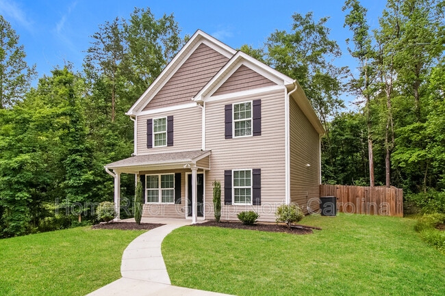 2569 33rd Ave NE in Hickory, NC - Building Photo - Building Photo