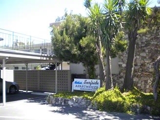 Surfside Apartments in Modesto, CA - Foto de edificio - Building Photo