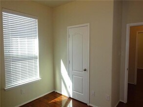 1912 Rodgers Ln in Providence Village, TX - Building Photo - Building Photo