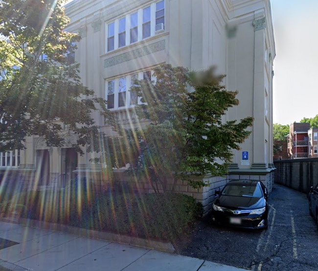 76 Egmont St, Unit 5