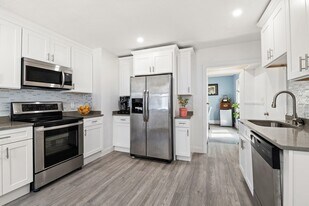 107 Belle Ave in Medford, MA - Building Photo