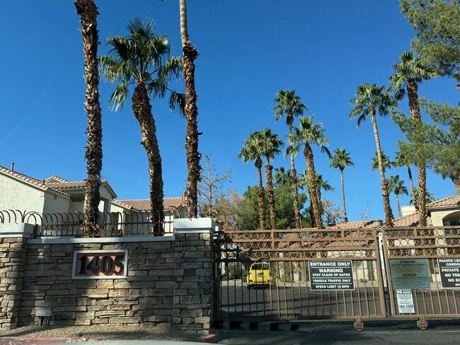 property at 1405 S Nellis Blvd