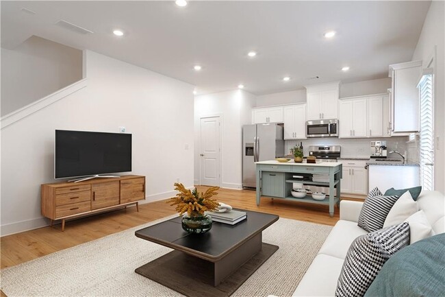 property at 1298 Mabry St