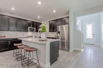 348 Clifton Bay Lp in Saint Johns, FL - Building Photo - Building Photo