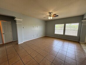 6402 Taree Loop in Killeen, TX - Building Photo - Building Photo