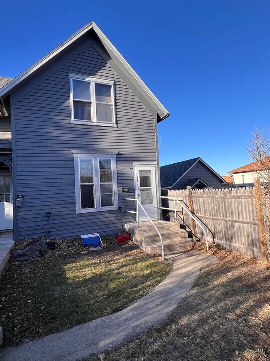 335 N 5th St-Unit -335 1/2 5th Street in Spearfish, SD - Building Photo