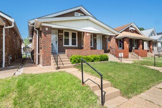 6271 Odell St in St. Louis, MO - Building Photo - Building Photo