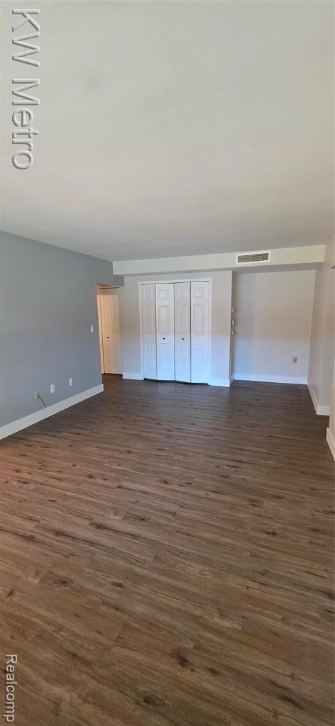 403 Riviera Dr in St. Clair Shores, MI - Building Photo - Building Photo