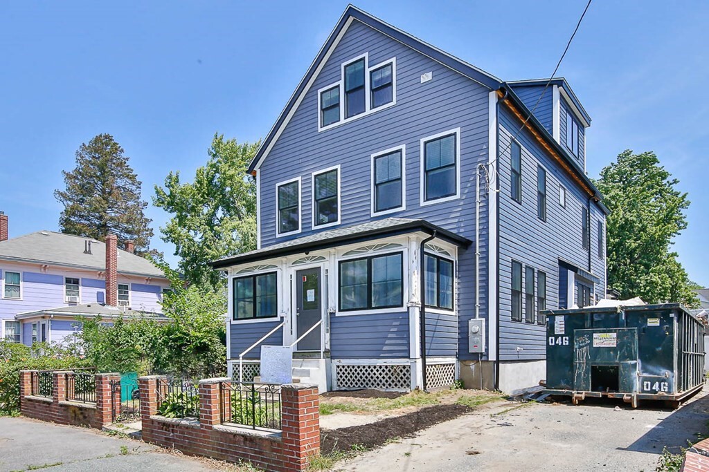 120 Jerome St in Medford, MA - Foto de edificio