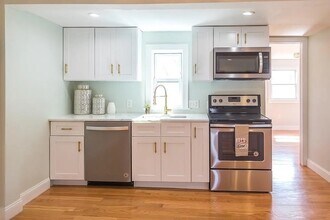 2-12 Mason St in Salem, MA - Building Photo - Building Photo