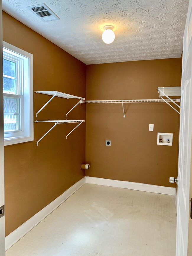 4442 Keenly Valley Dr NE in Buford, GA - Building Photo - Building Photo