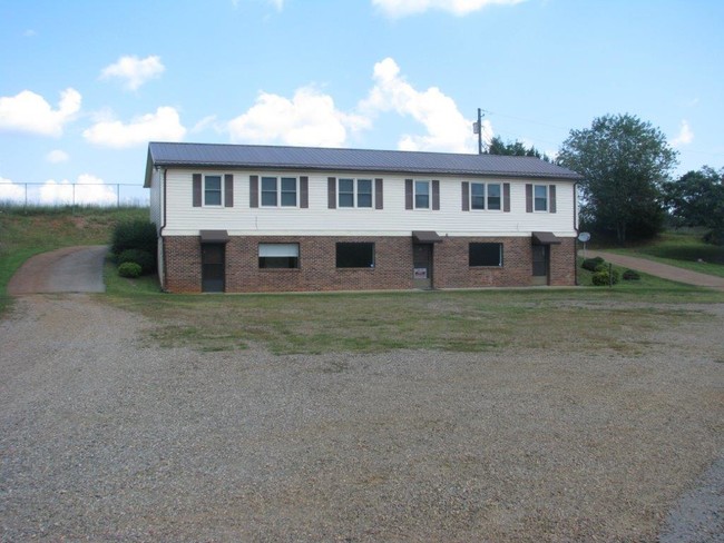 241 River Rd in Fieldale, VA - Building Photo - Other