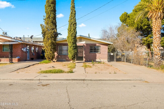 property at 255 Francis St